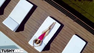 Tiffany Tatum a magyar bombázó pornófilmes kiscsaj