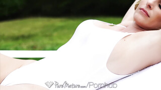 Cory Chase ánusza megkúrelva