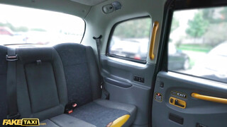 Fake Taxi - Rubi Rico a forró vérű kolumbiai bige