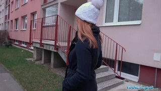 Jenny Manson a bombázó orosz kisasszony - Public Agent