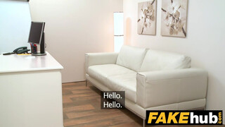 Fake Agent - hatalmas cickós ázsiai hölgyemény