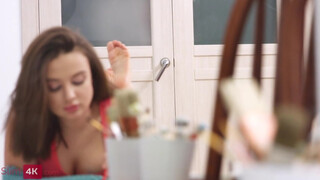 Slim4K - Hatalmas kannás tini spiné megkefélve