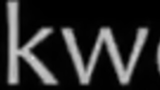 Kicsike csöcsű nevelő húgi