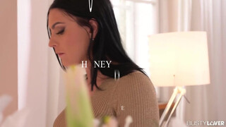 Honey Demon az igazán fullos anyuci