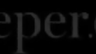 Deeper - Queenie a gyönyörű méretes mellű milf