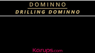 Karups - Dominno a nagy csöcsű milf