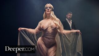 Dögös istennő Vic Marie alaposan megrakva
