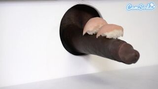 Hatalmas tőgyes leszbi milf-ek sushi glory hole kalandja bbc szopással és cuki ázsiai tinitel