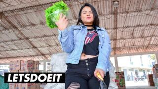 Forró latin amerikai milf xiomara soto olajos szexelése az úton