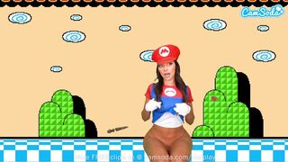 Sisi Rose hatalmas seggű cosplayje super mario makerben bula squirt órással