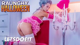 Shrima Malati maszkos érett szeretővel ünnepli halloween-t durva dugással